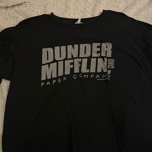 Dunder mifflin tee medium